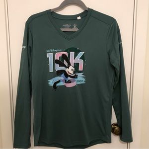 Run Disney 10k Oswald 2022 shirt, ladies medium